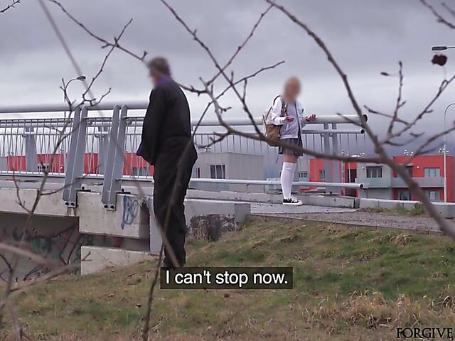 Naive college girl gets tricked into fucking