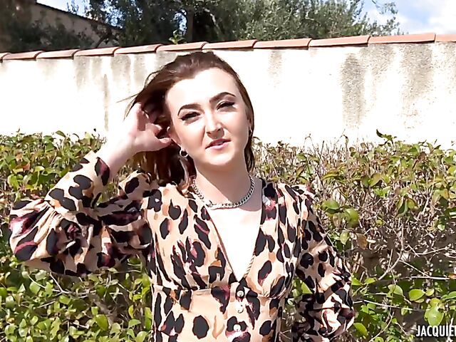 French teen threesome with Manea Valentina and Tracy