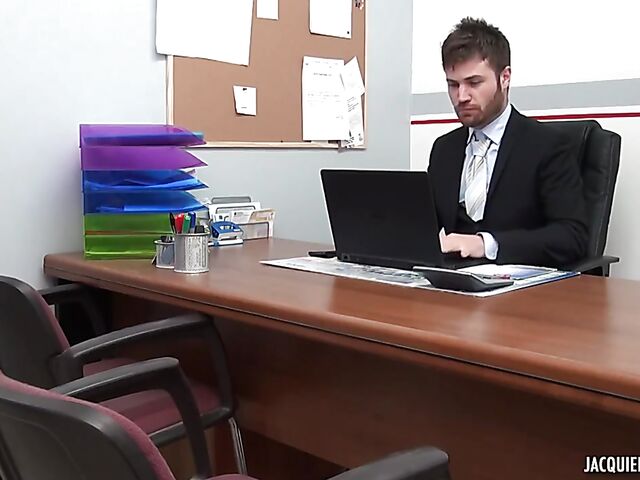 Sex at work with hot French secretary Sophia