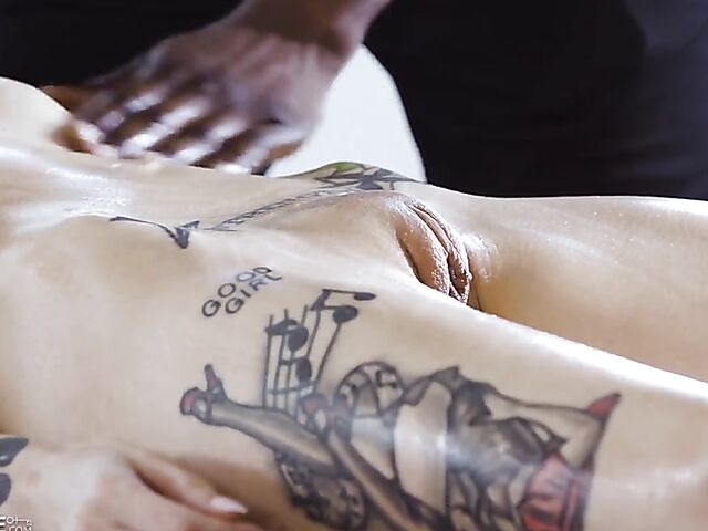 Interracial massage sex with tattoo girl Vanessa Vega
