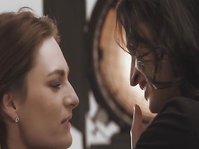 Leanne Lace gets eaten out by lesbian photographer Sylvia