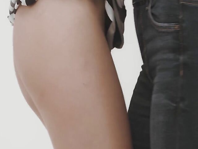 Leanne Lace gets eaten out by lesbian photographer Sylvia