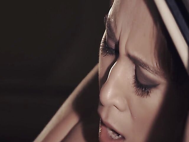 Paula Shy - Car masturbation in the night