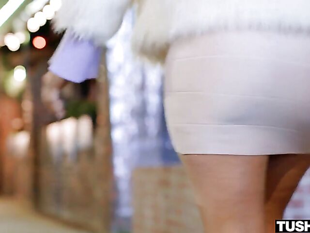 Mona Azar - Chesty brunette milf anal with Manuel