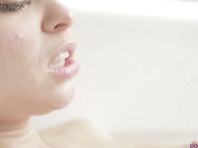 Bathroom fuck with cute skinny girl Riley Reid