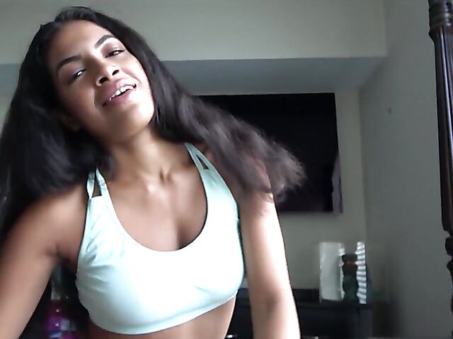 Maya Farrell - Exotic stepdaughter POV fun time with daddy