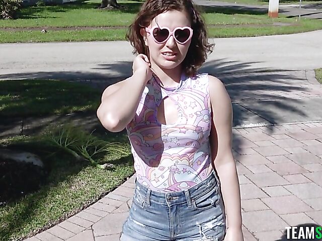 Outdoor POV in the garden with young and naughty Leana Lovings