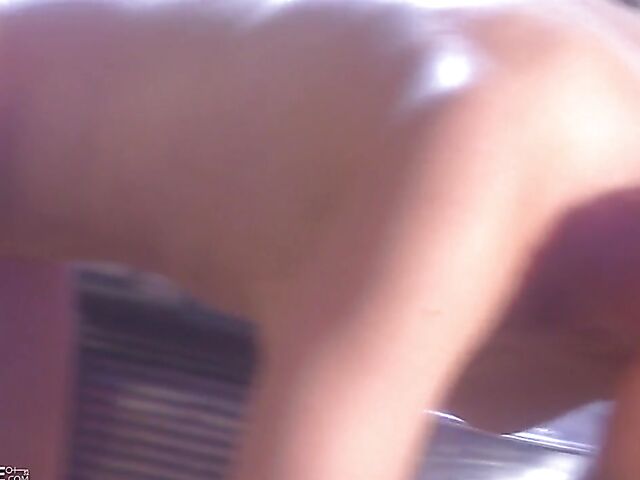 Justine Joli & Heather Vandeven - Hot lesbian waitresses have sex