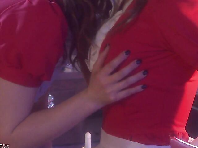 Justine Joli & Heather Vandeven - Hot lesbian waitresses have sex