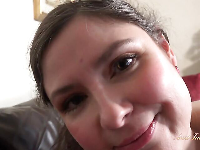 POV MILF in crotchless panties Aurora is horny for you