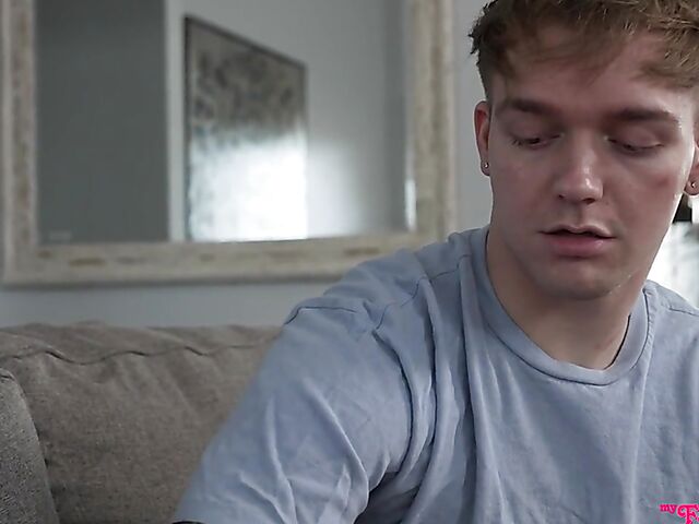 Teen sex on the couch with petite stepsister Aria Valencia