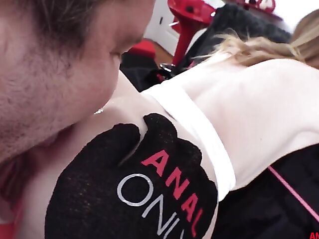 Red stockings girl Ailee Anne close up anal