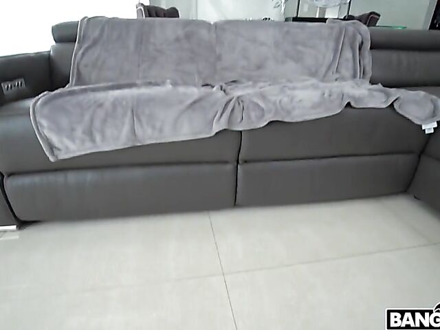 Busty MILF Quinn Waters seduces the pool boy into fucking