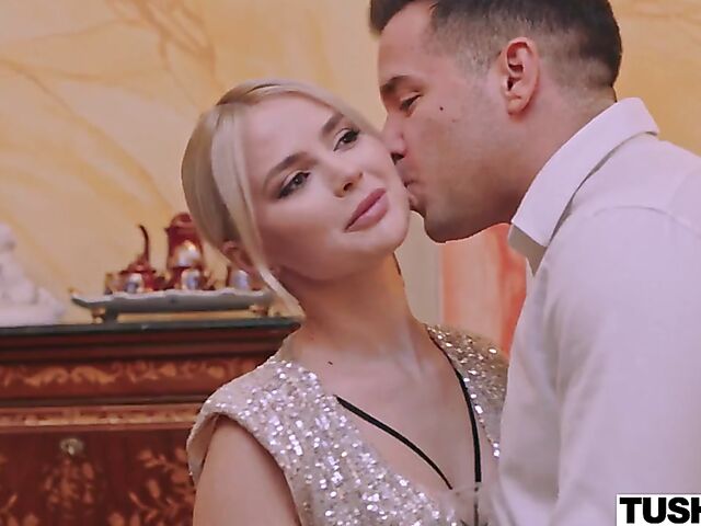 Lika Star - Graceful blonde DP with two gentlemen