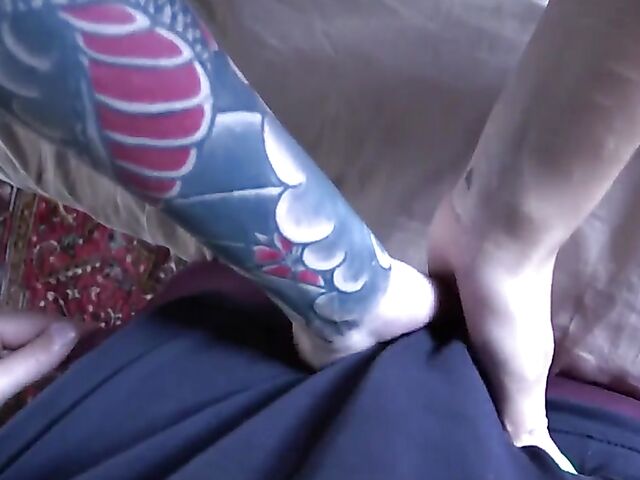 FFM POV with eager Valerica Steele and JC Wilds