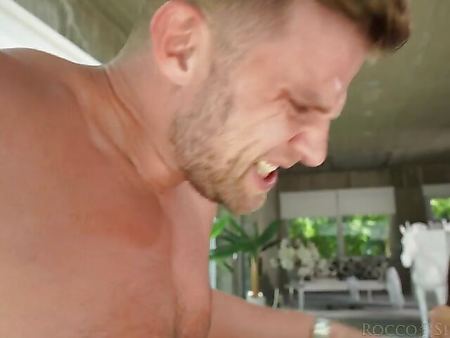 Wild FFM anal session with Valentina Nappi, Malena Nazionale and Martina Smeraldi