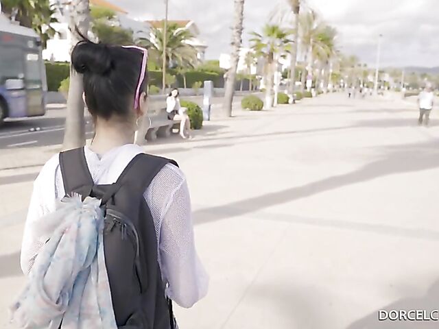 Hot threesome on vacation with Clara Mia and Jenny Doll