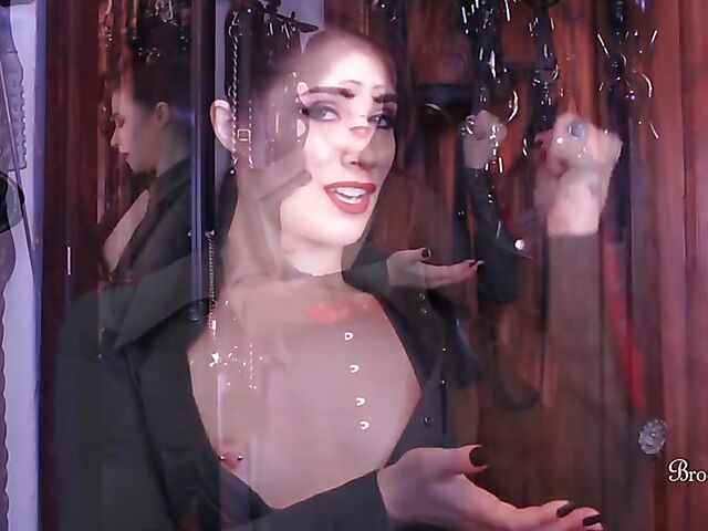 Jerk off instructions in Brookelynne Briar's sexy costume and standing masturbation