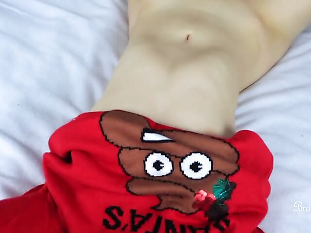 Christmas blowjob POV and cum on Brookelynne Briar's face