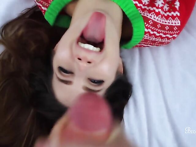 Christmas blowjob POV and cum on Brookelynne Briar's face