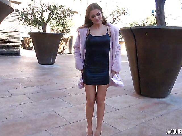 European MMF threesome with French beauty Lylou