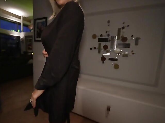 Busty Sandra Otterson's milking table cumshot