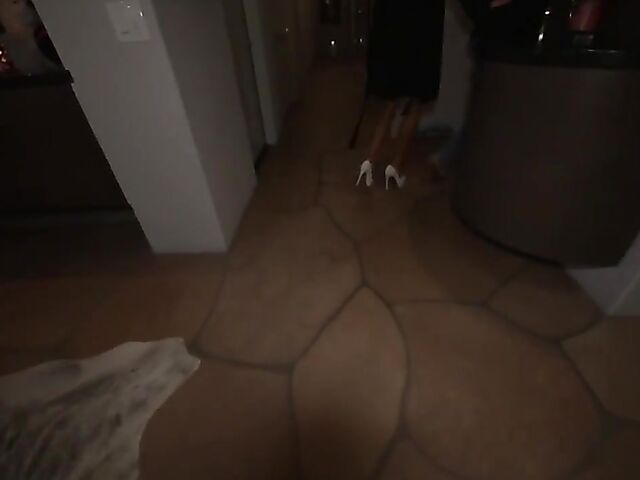 Busty Sandra Otterson's milking table cumshot