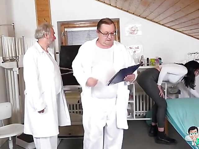 Old and young gyno exam and fucking machine with bespectacled Keira Flow
