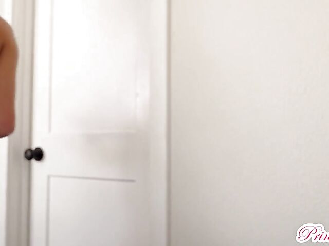 Teen fuck and creampie with skinny Chloe Temple