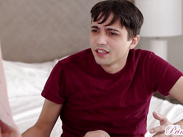 Teen fuck and creampie with skinny Chloe Temple