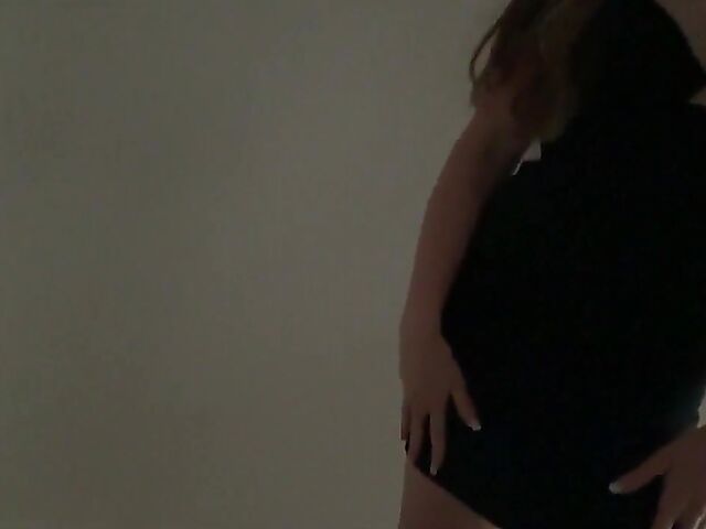 Hot mom POV pussy pounding and creampie featuring Yasmin Scott