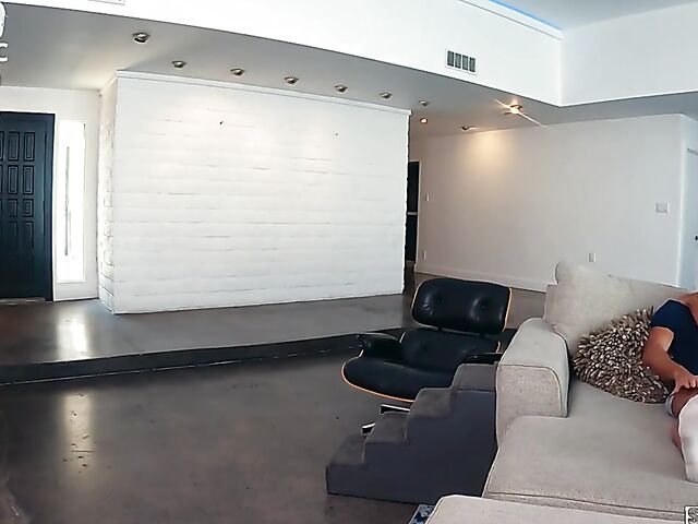 Nude jacuzzi with horny asian stepsister Lulu Chu