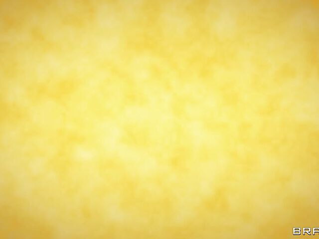 Rose Jones & Danny D - Pretty blonde gets a big dick