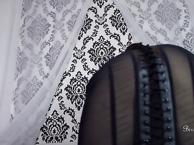 Ass worship JOI and sex toy fun with Brookelynne Briar