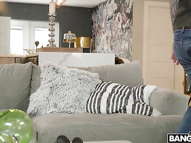 Petite latina stepdaughter Kira Perez helps her daddy in the shower