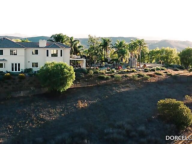 Gianna Dior's MMF threesome with an old man