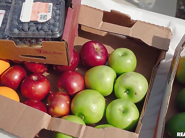 Naughty things behind the produce stand and outdoor quickie with hot farmer Roxie Sinner