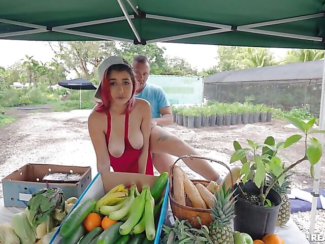 Naughty things behind the produce stand and outdoor quickie with hot farmer Roxie Sinner