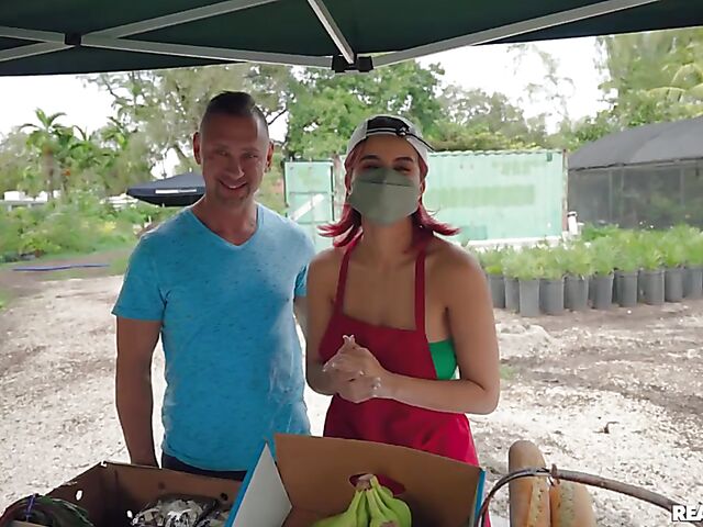 Naughty things behind the produce stand and outdoor quickie with hot farmer Roxie Sinner