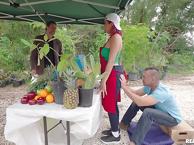 Naughty things behind the produce stand and outdoor quickie with hot farmer Roxie Sinner