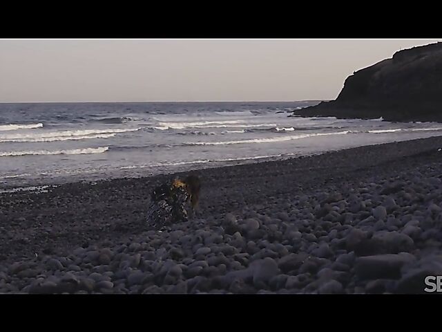 Seaside vacation and sensual sex outside with Camila Palmer