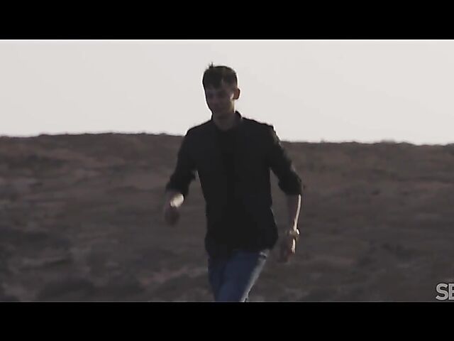 Seaside vacation and sensual sex outside with Camila Palmer