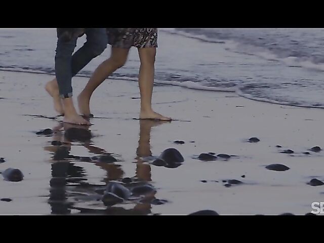 Seaside vacation and sensual sex outside with Camila Palmer