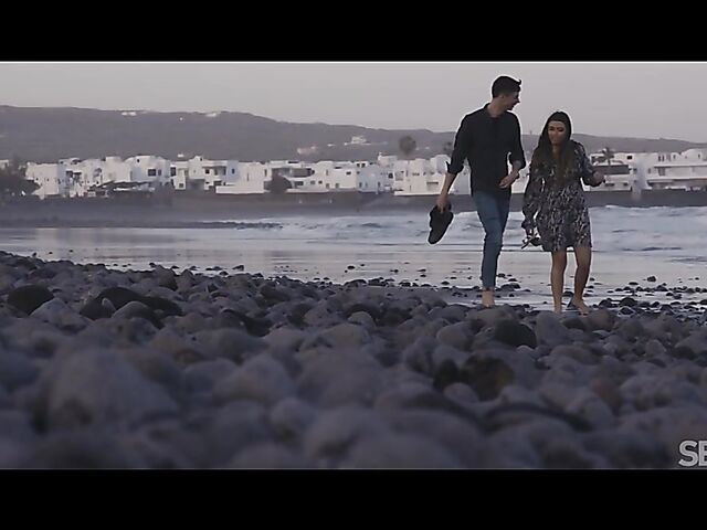 Seaside vacation and sensual sex outside with Camila Palmer