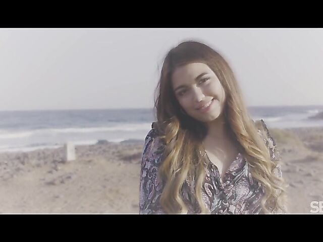 Seaside vacation and sensual sex outside with Camila Palmer