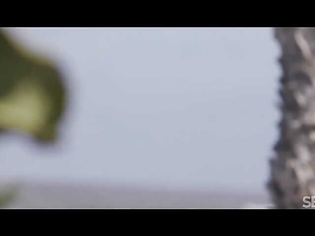 Seaside vacation and sensual sex outside with Camila Palmer