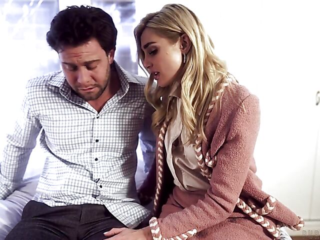 Hot sex without condom with beautiful Kenzie Anne