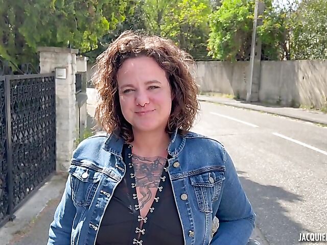 French DP with 35-year-old enthusiast Angel