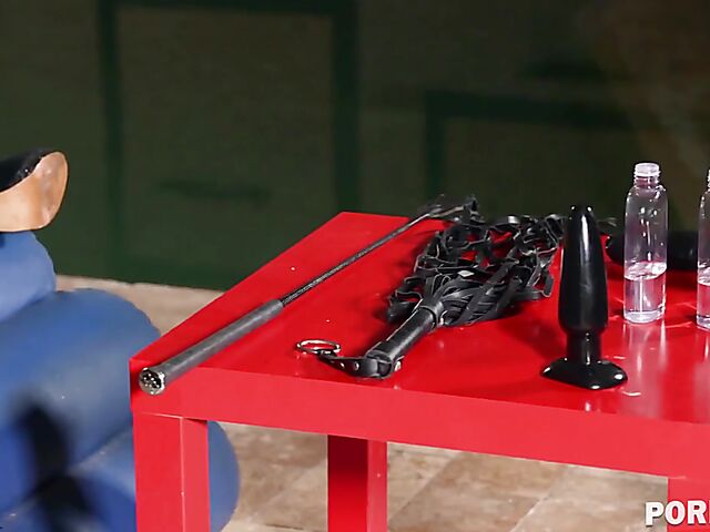 Big tits DP with submissive babe Chloe Lamour