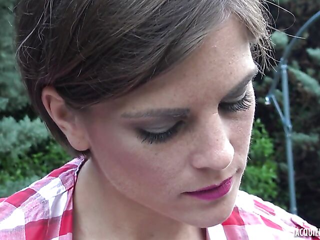 Outdoor anal with the gardener featuring Marie Galant aka Marie LumaCarie